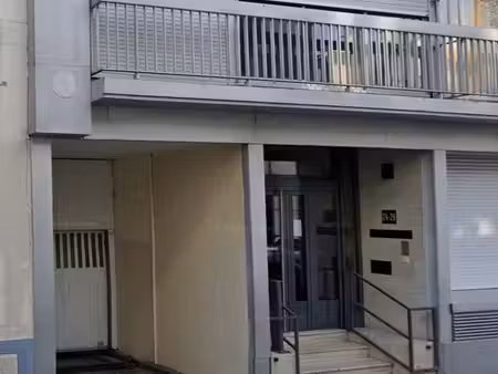 parking à paris (75014)