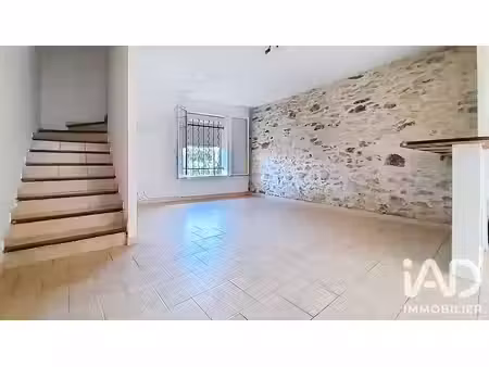 maison de village à rodilhan (30230)