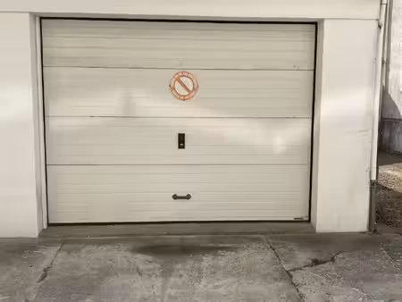 garage 2 voitures à louer royan