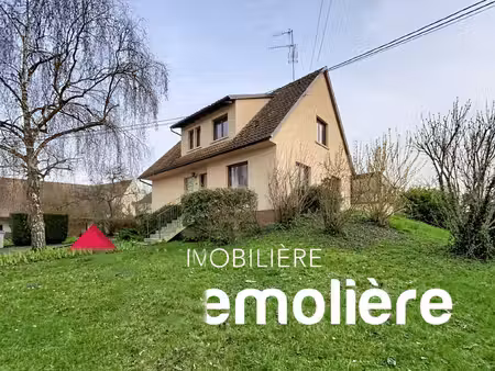 maison individuelle de 134 m² sur un terrain de 12 62 ares