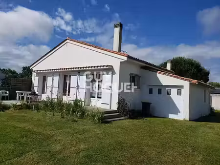 location meublée maison 3 pièces 60 m² à arvert (17530)  830 €