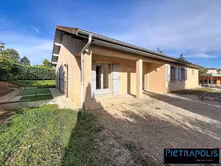 en exclusivite maison plain-pied 2 chambres 1 bureau garage dou