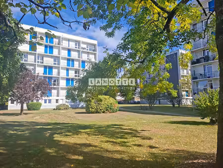 appartement vannes 2 pièces 40m² / port de vannes / stade la rabine / parking/cave/ascense