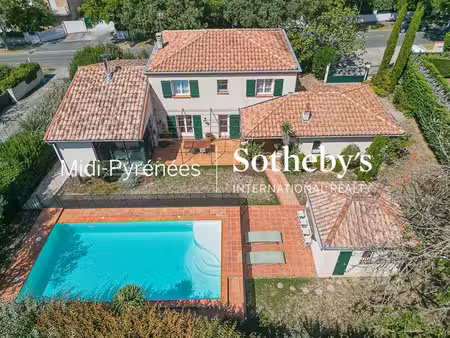 maison de luxe à vendre à labège
