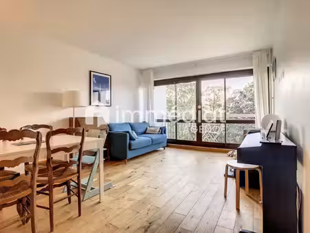 location nue - 3 pieces - rueil-malmaison - coteaux