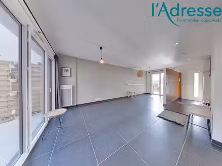 vente maison 5 pièces  98.00m²  champs