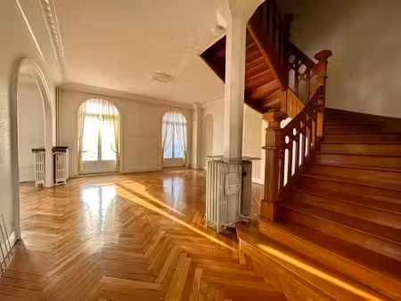 exclusivité – magnifique duplex de 220m2 + terrasse