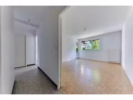 bel appartement de type 3 70m2