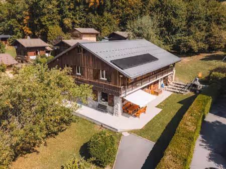 maison de luxe à vendre à arâches-la-frasse