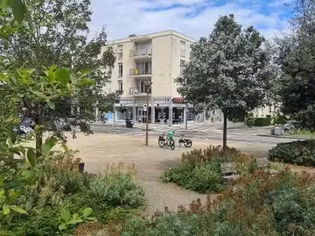 appartement 4 pieces avec balcon vue degagee chatou centre 7mn rer a pied