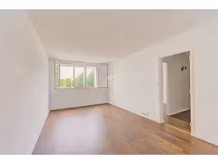 appartement saint germain en laye 2 pièces 45 m2