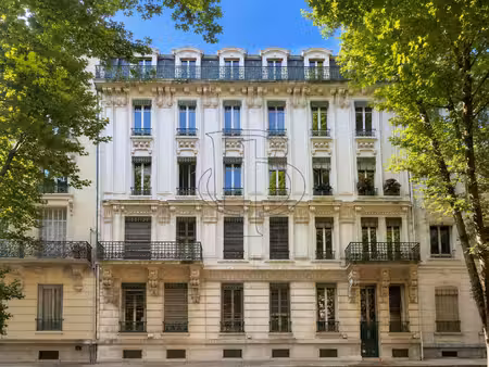 duplex de luxe à vendre dans le quartier part dieu