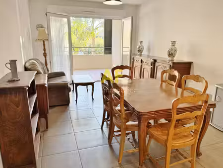 frejus appartement 3 pièces avec terrasse et garage rési