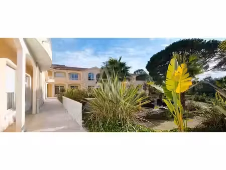 chambre médicalisée de 19 95 m² à sainte-maxime (83) ? investissement lmnp