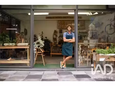 vente local commercial 62 m²
