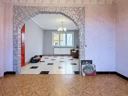 maison individuelle  gros potentiel !