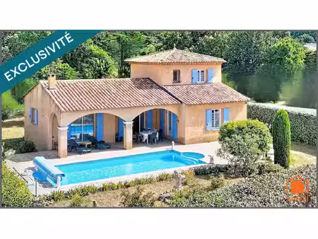 villa 102m² sur 1000m² de terrain clos avec piscine et garage