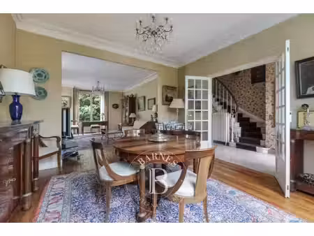 maison de luxe à vendre dans le quartier bac-bécon-flachat-colombes