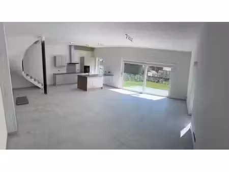 maison 4 chambres avec jardin