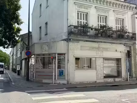 location commerce 90 m² à tours (37000)