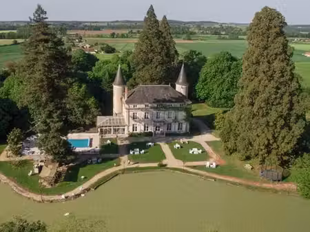 prestigieux château de 1169 m2 en vente - tournon-saint-pierre  france