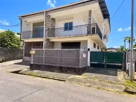 vente immeuble 7 pièces 160 m² à cayenne (97300)  329 988 €
