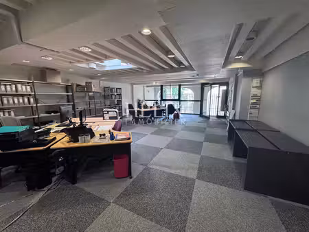 a vendre : bureaux/locaux de 190 m² à saint-germain-en-laye  proche rer