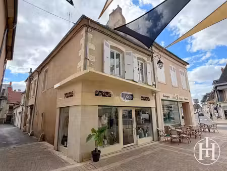 vente immeuble 4 pièces 167 m² à saint-amand-montrond (18200)  168 000 €