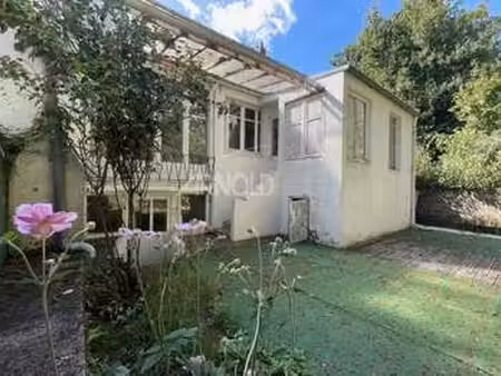 vente maison à nantes (44000) : à vendre / 143m² nantes