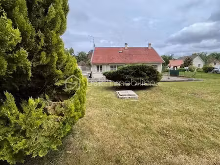 maison de 105 m² à thil