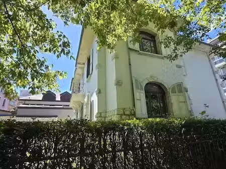 vente immeuble 593 m² à annecy (74000)  3 726 000 €