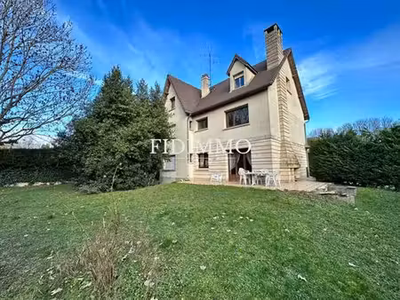 maison de luxe en vente à ormesson-sur-marne  île-de-france