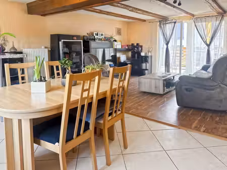 meistratzheim opportunité à saisir  beau duplex lumineux de 74 m²  grande terrasse
