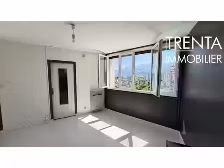 vente appartement 2 pièces 42 m² à grenoble (38000)  72 000 €