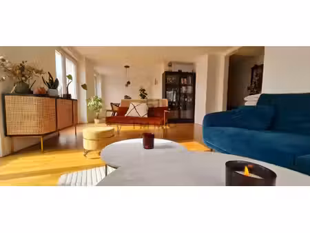 4p en dernier étage sur coulée verte sans vis-à-vis