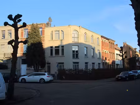 appartement te koop in schoten met 2 slaapkamers