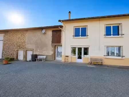 location maison 4 pièces 136 m² à limoges (87000)  750 €