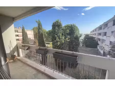 appartement de 77 m² à valence - 63 500 €