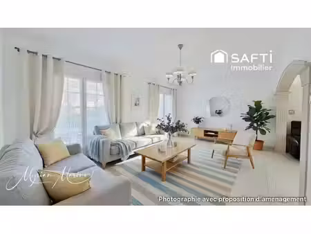 villa vue mer avec piscine - saint aygulf (83370)