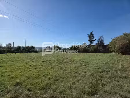 vente commerce 2665 m² montélimar (26200)