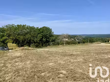 vente terrain 2 210 m²