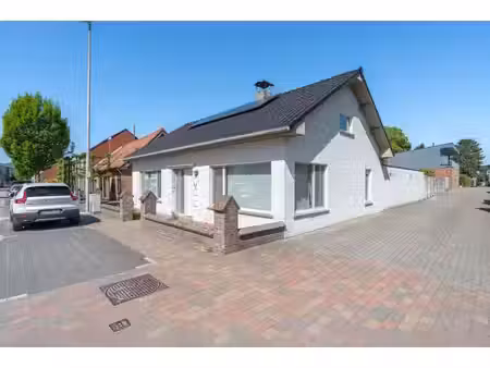 huis te koop in oud-turnhout met 3 slaapkamers