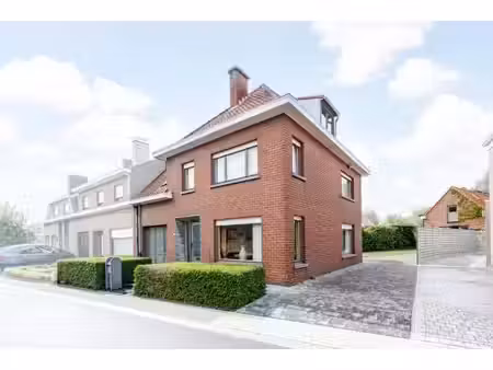 huis te koop in hooglede met 4 slaapkamers
