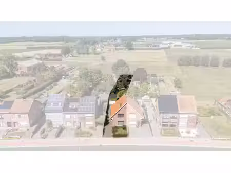 huis te koop in sint-niklaas met 3 slaapkamers