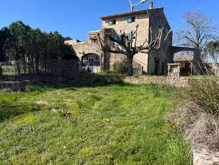 mas avec vue sur la campagne.