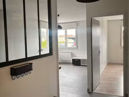 location appartement 2 pièces 46m² lyon 3ème