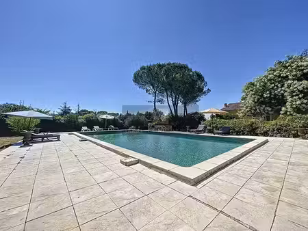 vente maison 7 pièces 162 m² à carpentras (84200)  545 000 €