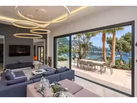 villa de 7 pièces de luxe en location 10 rue settimelli lazare  villefranche-sur-mer  alpe