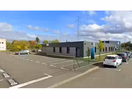 vente locaux professionnels 0 pièces 598 m² à la fleche (72200)  1 386 000 €