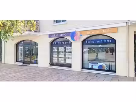 vente locaux professionnels 0 pièces 97.6 m² à le coudray-montceaux (91830)  282 000 €